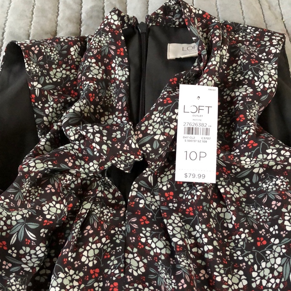 Loft Dress! - Picture 5 of 5